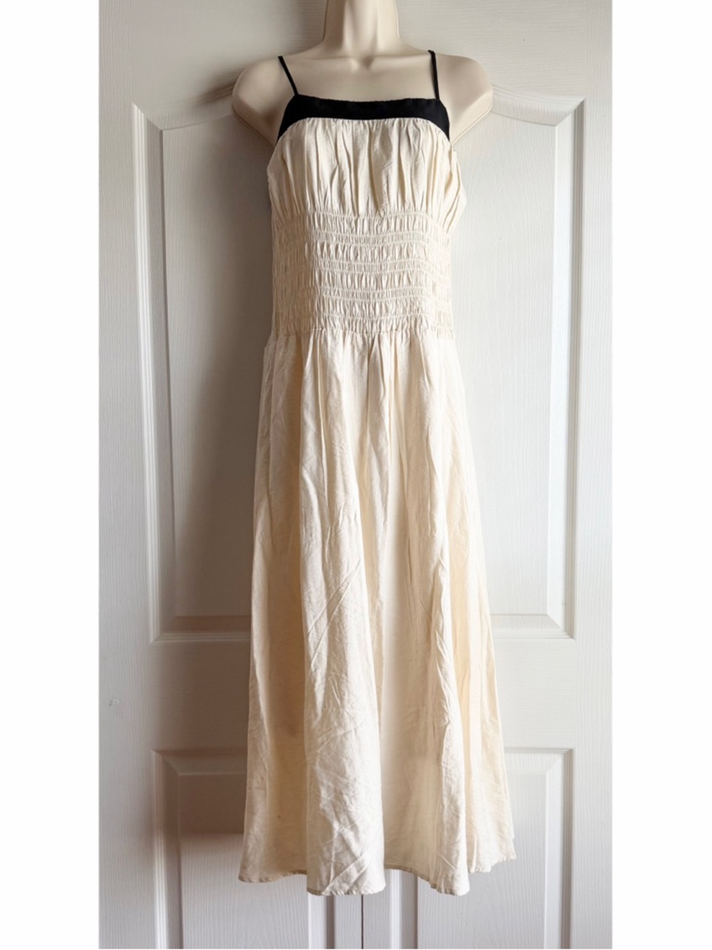 Anthropologie By The River Rosella Smocked Midi Dress - Picture 3 of 9